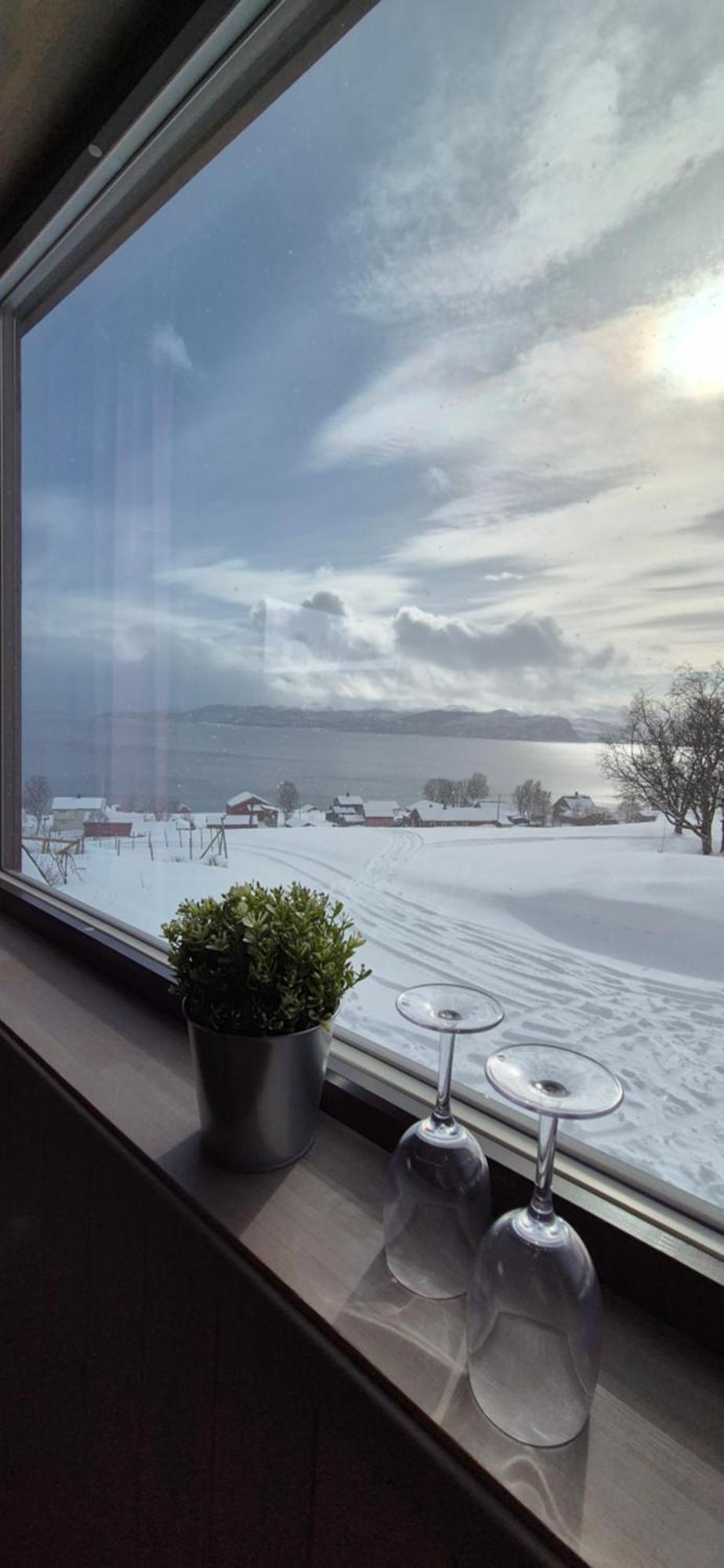 Yggdrasil Farmhotel Retreat, Spa & Yoga Straumsbukta 客房 照片
